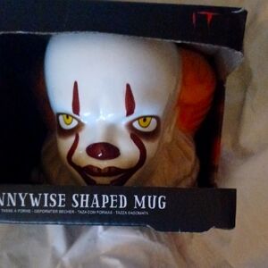 Warner Bros. Pennywise Shaped Mug - White, Red, Orange